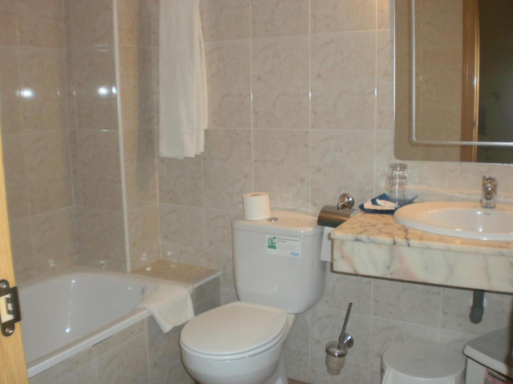 Hotel Dora Plasencia Szoba fotó