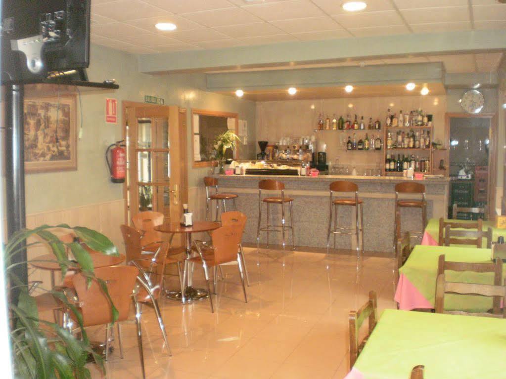 Hotel Dora Plasencia Kültér fotó