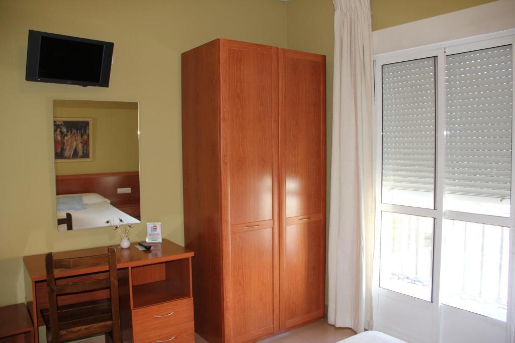 Hotel Dora Plasencia Kültér fotó