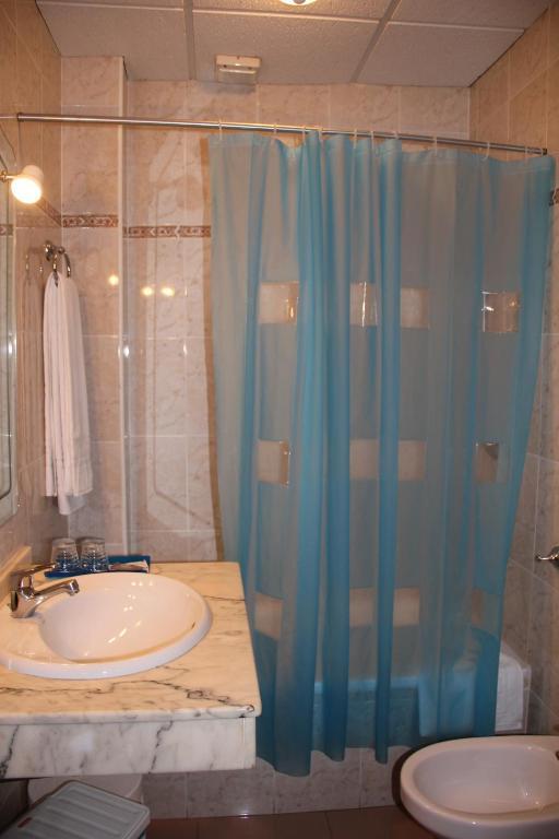 Hotel Dora Plasencia Kültér fotó