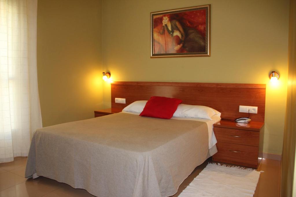 Hotel Dora Plasencia Kültér fotó